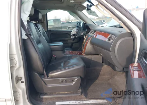 2011 Chevrolet Tahoe Ltz from USA, damaged, VIN 1GNSKCE01BR142781